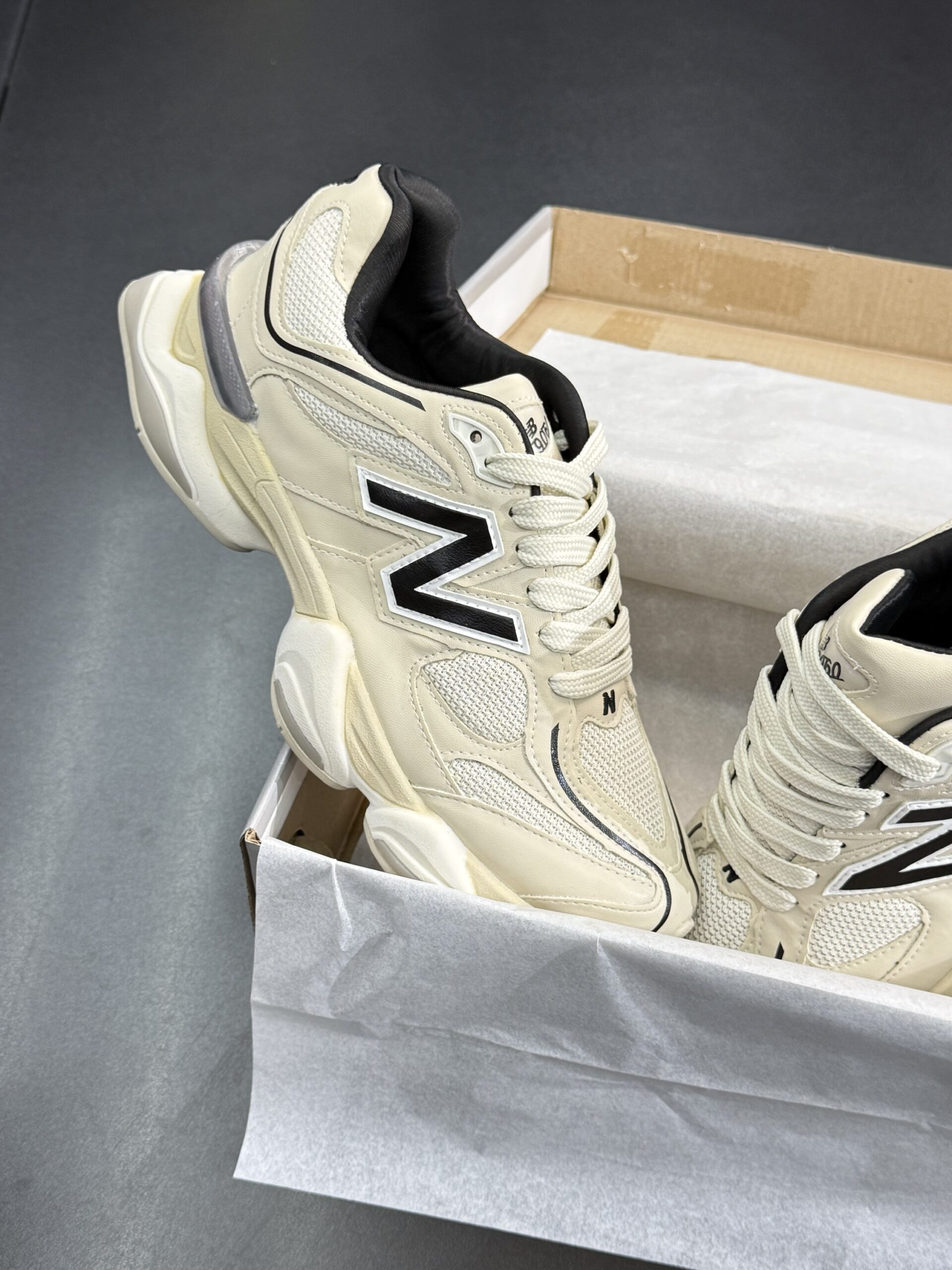 New Balance 9060 Premium