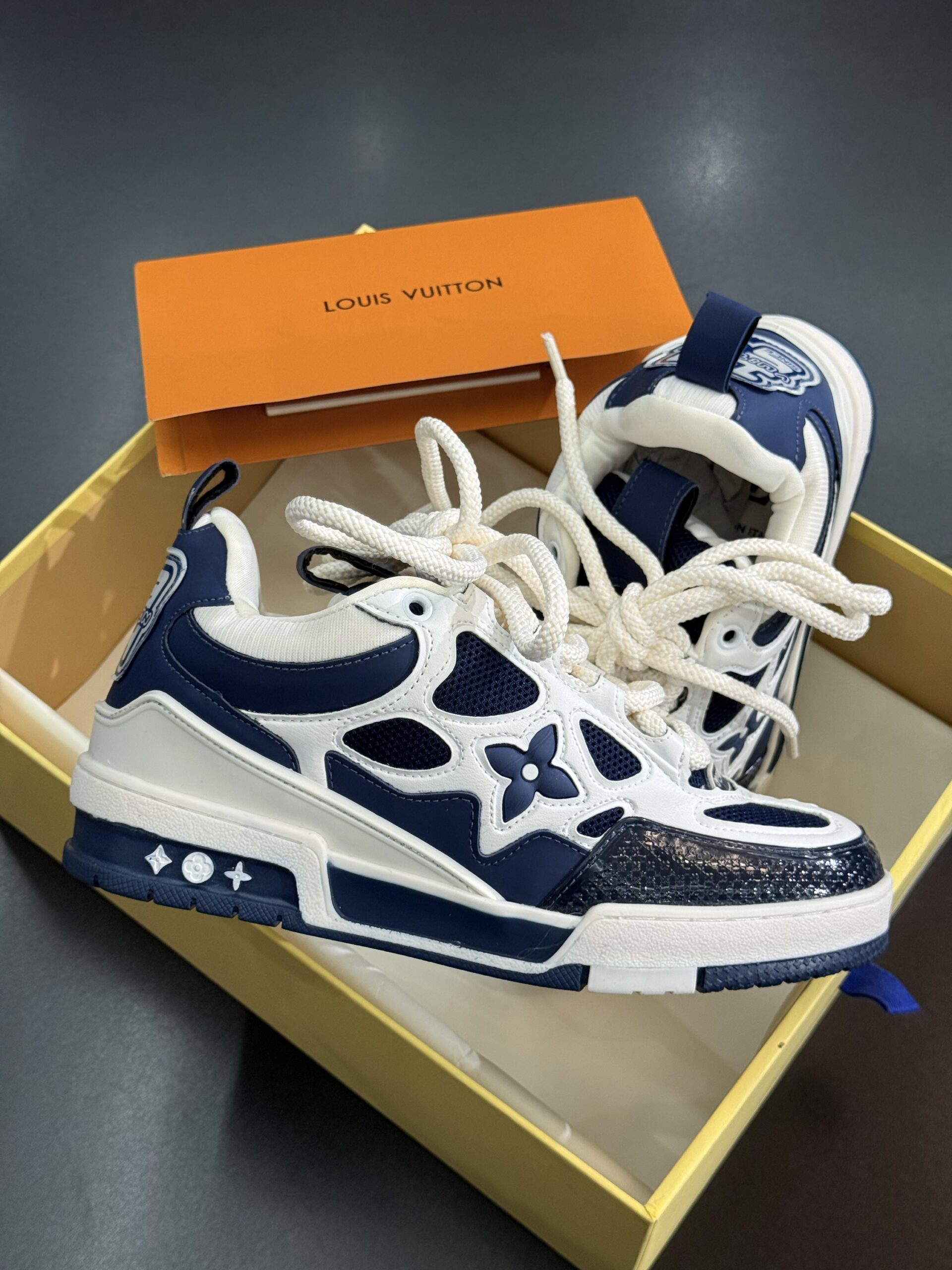 Louis Vuitton Skate Premium