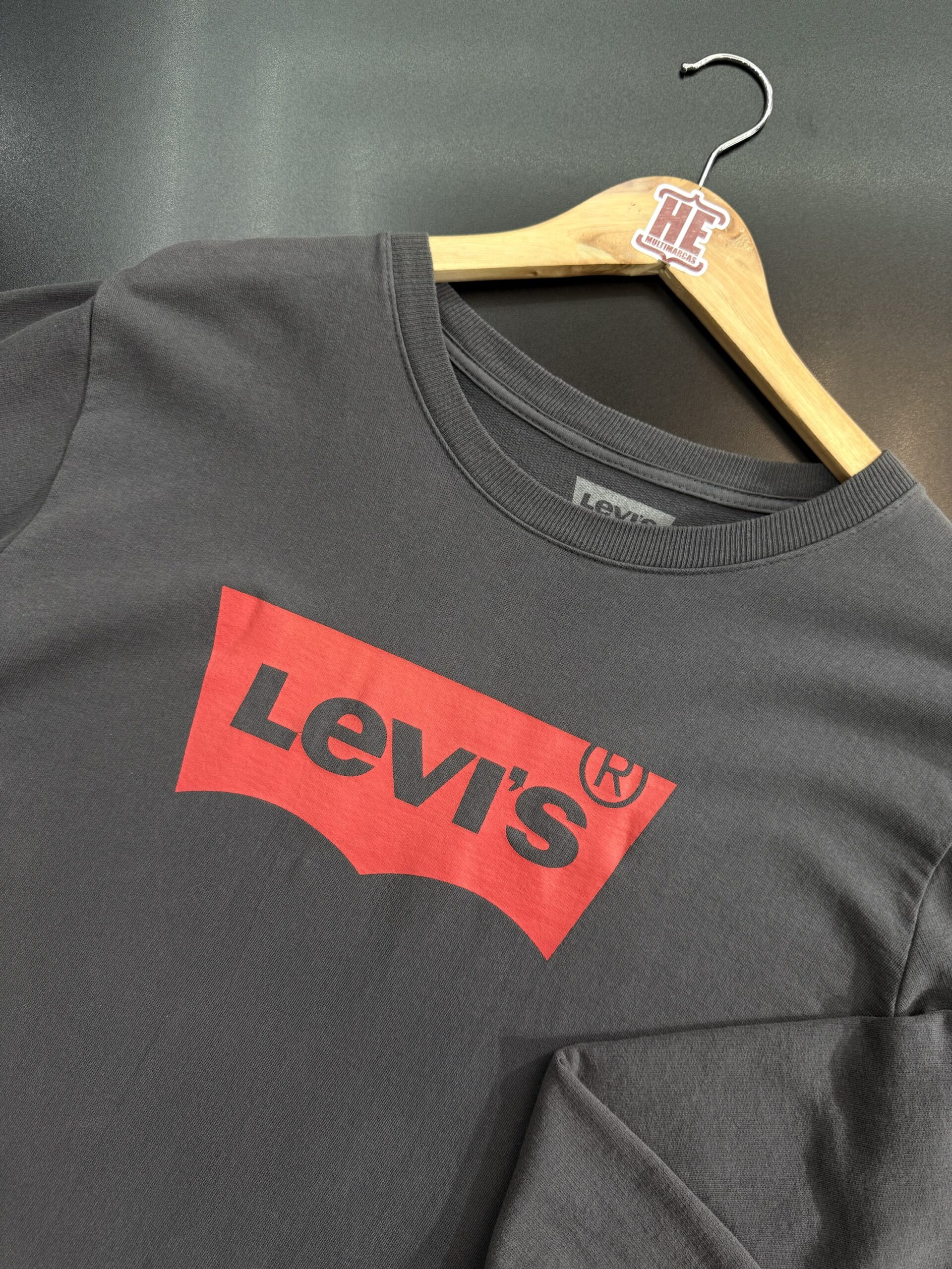 Manga Longa Levis Importado