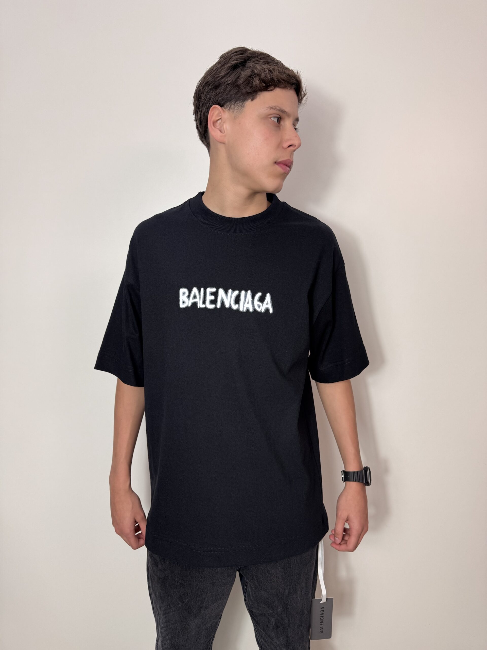 Camiseta Oversized Balenciaga