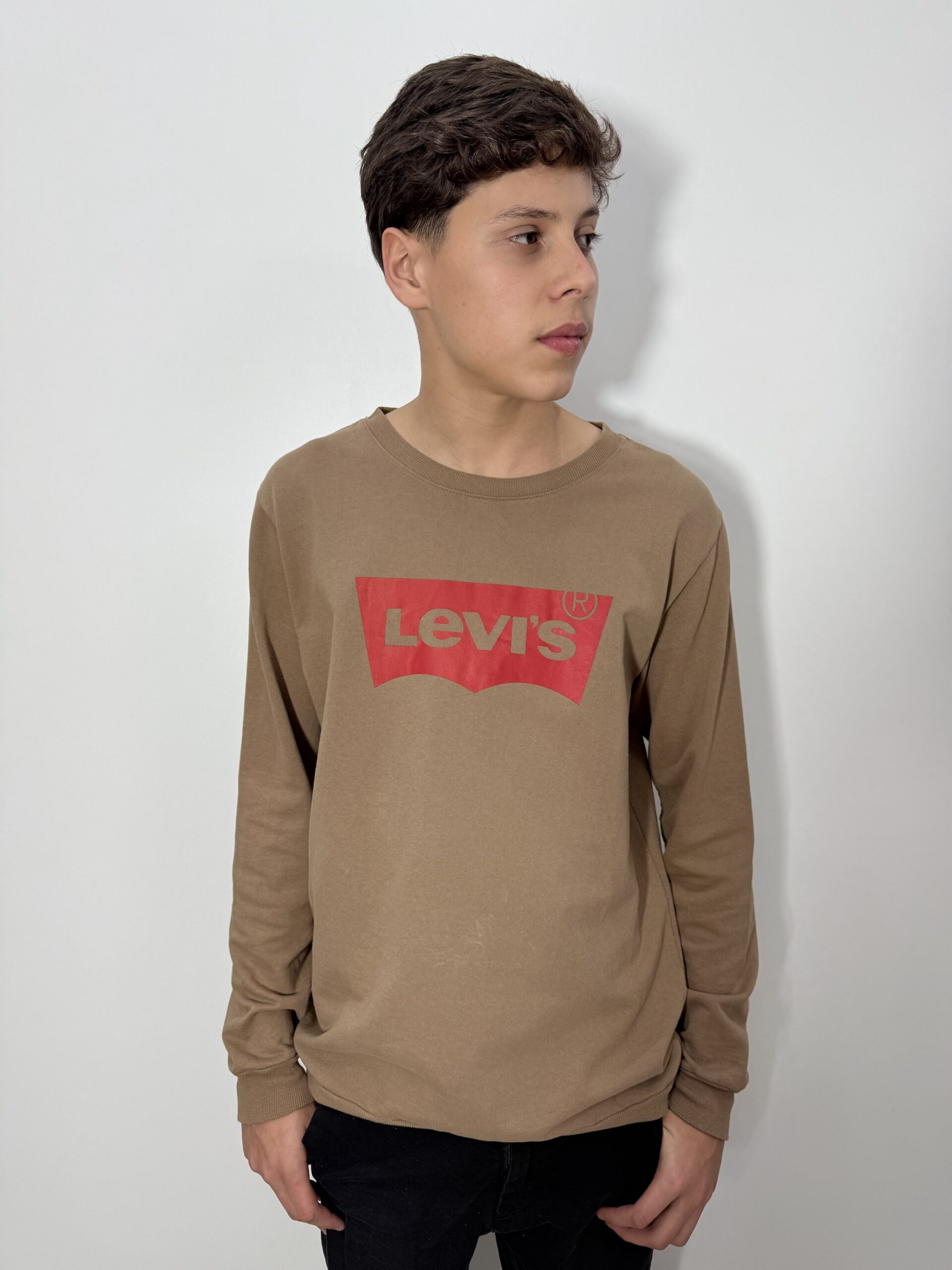 Manga Longa Levis Importado