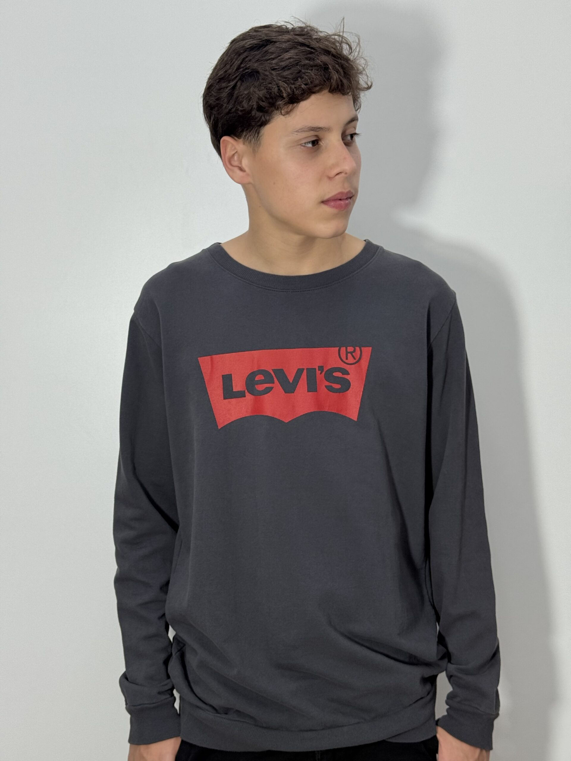 Manga Longa Levis Importado