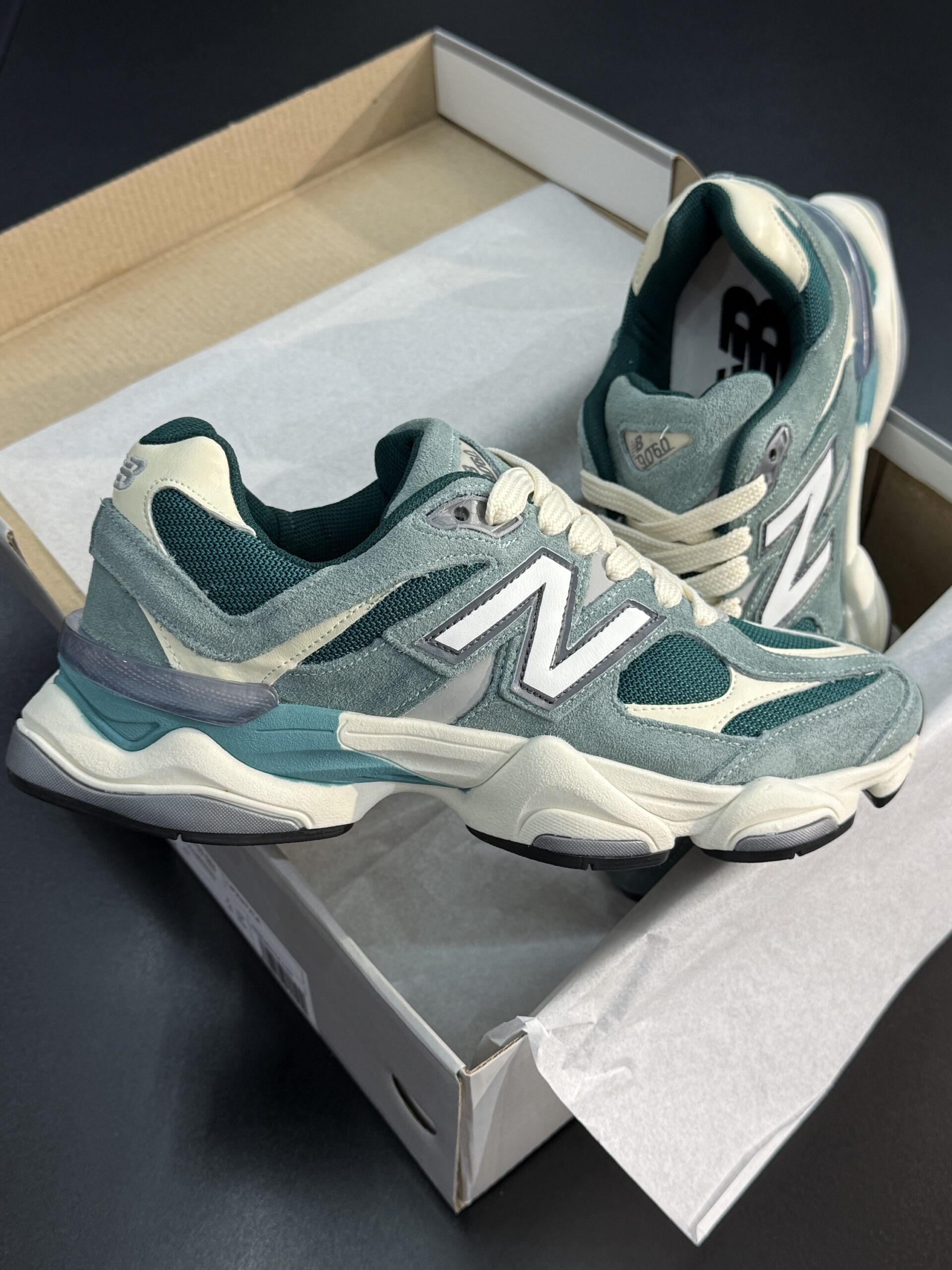 New Balance 9060 Premium